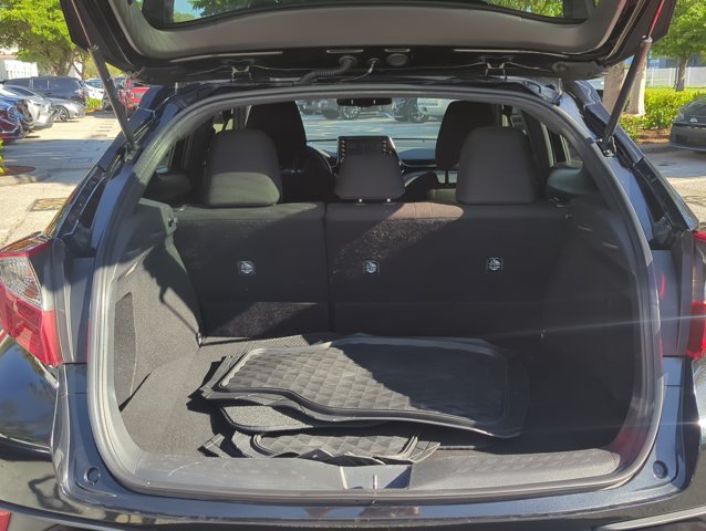 Used 2019 Toyota C-HR LE FWD image 21