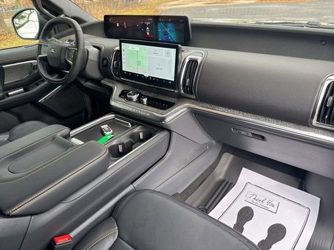 New 2025 Ford Expedition Tremor image 23