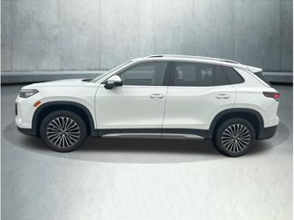 Used 2025 Volkswagen Tiguan S w/ 18" Wheel Package AWD/4WD video 2