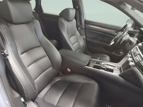 Used 2022 Honda Accord Sport image 17