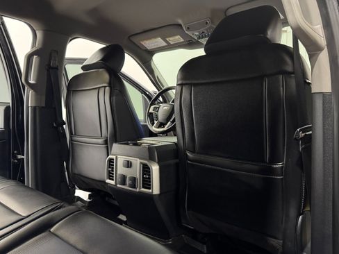 Used 2021 Ford F250 Lariat w/ Lariat Value Package image 16