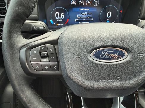 Used 2024 Ford Ranger Lariat w/ FX4 Off-Road Package AWD/4WD image 15