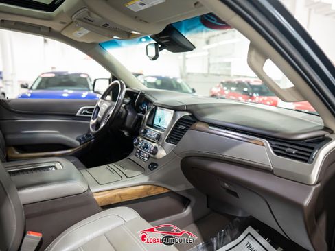 Used 2019 GMC Yukon Denali w/ Denali Ultimate Package image 15