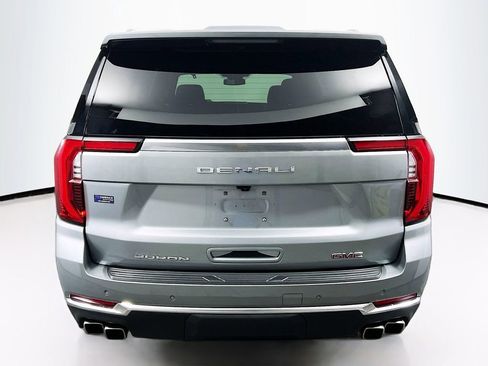 Certified 2025 GMC Yukon XL Denali AWD/4WD image 6
