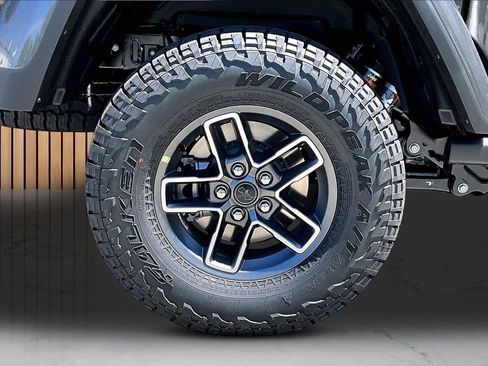 New 2026 Jeep Gladiator Mojave image 33