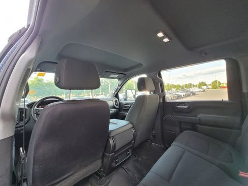 Used 2020 Chevrolet Silverado 2500 Custom w/ Custom Value Package AWD/4WD image 15