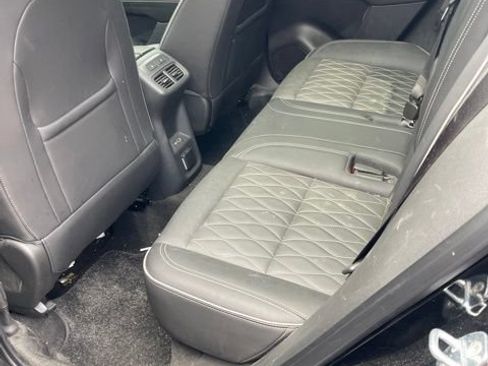 Used 2023 Buick Envision Avenir AWD/4WD image 15