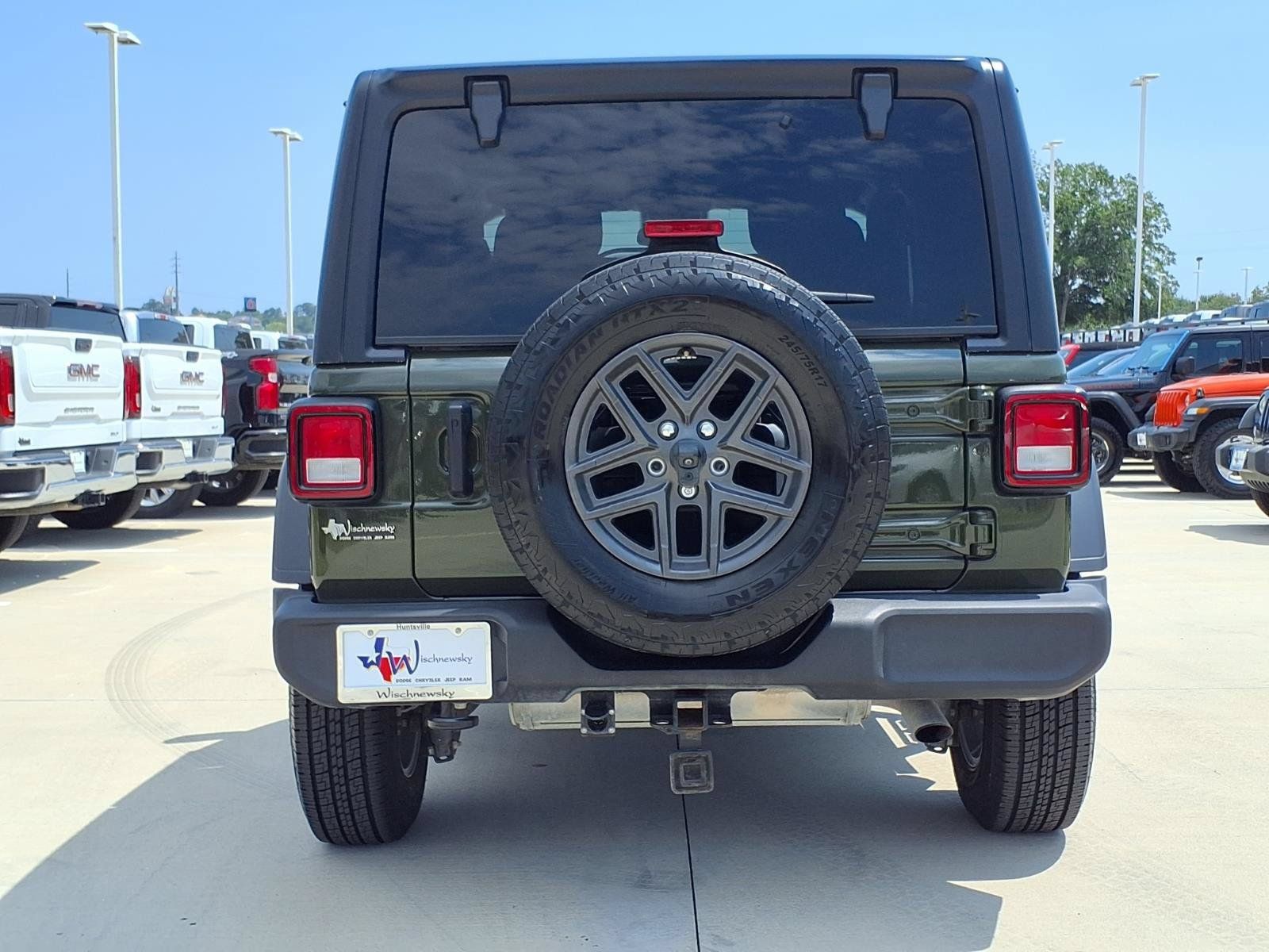 Used 2024 Jeep Wrangler Sport AWD/4WD image 6