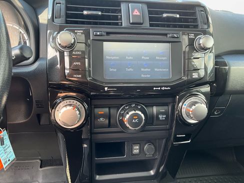 Used 2019 Toyota 4Runner TRD Off-Road Premium AWD/4WD image 23