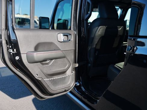 New 2026 Jeep Gladiator Rubicon image 34