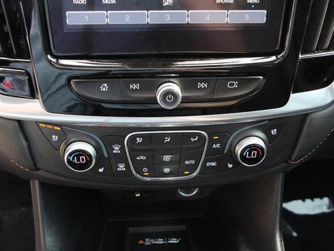Used 2019 Chevrolet Traverse Premier w/ Redline Edition AWD/4WD image 39