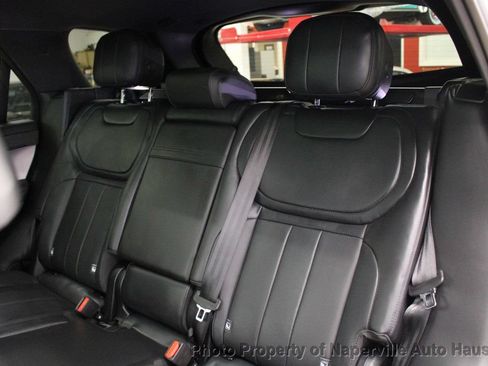 Used 2025 Land Rover Range Rover Sport SE AWD/4WD image 35