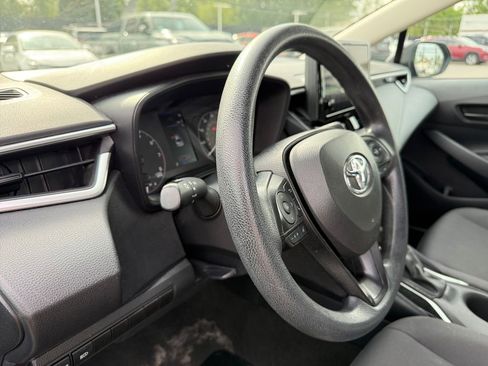 Used 2024 Toyota Corolla LE FWD image 28