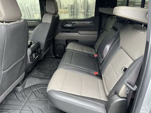 Certified 2024 Chevrolet Silverado 1500 ZR2 image 29