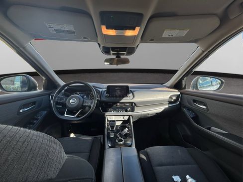 Used 2021 Nissan Rogue SV image 28