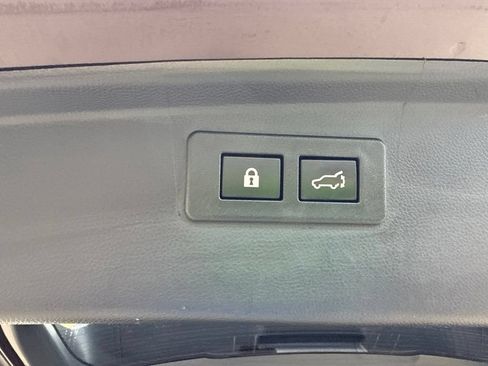Used 2023 Subaru Outback Touring AWD/4WD image 26