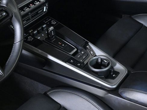 Certified 2021 Porsche 911 Carrera S image 17