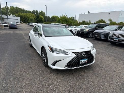 Certified 2025 Lexus ES 350 Ultra Luxury w/ Accessory Package (Z2) FWD image 15