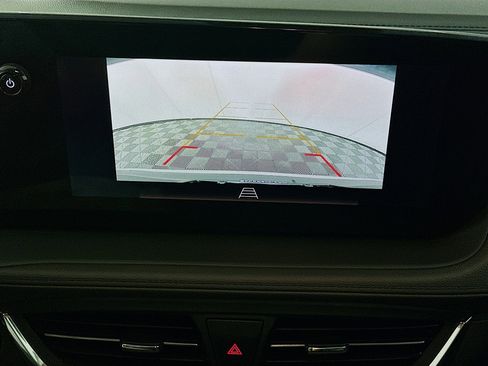 Used 2025 Buick Encore GX Preferred FWD image 22