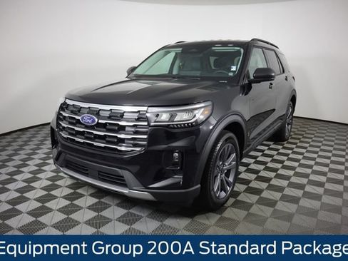 New 2026 Ford Explorer Active w/ Active Comfort Package AWD/4WD image 8