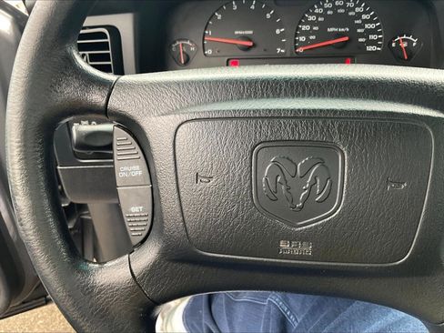 Used 2004 Dodge Dakota 4x4 Club Cab w/ Tire & Handling Group image 11