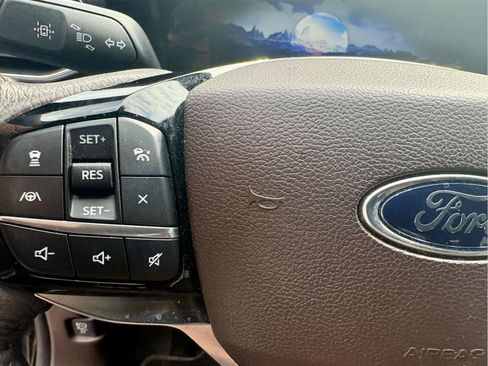 Used 2022 Ford Explorer King Ranch w/ Class IV Trailer Tow Package AWD/4WD image 20