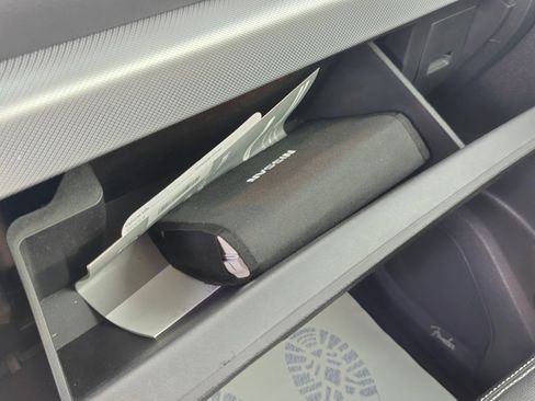 Used 2019 Nissan Titan PRO-4X w/ Pro-4x Convenience Package image 44