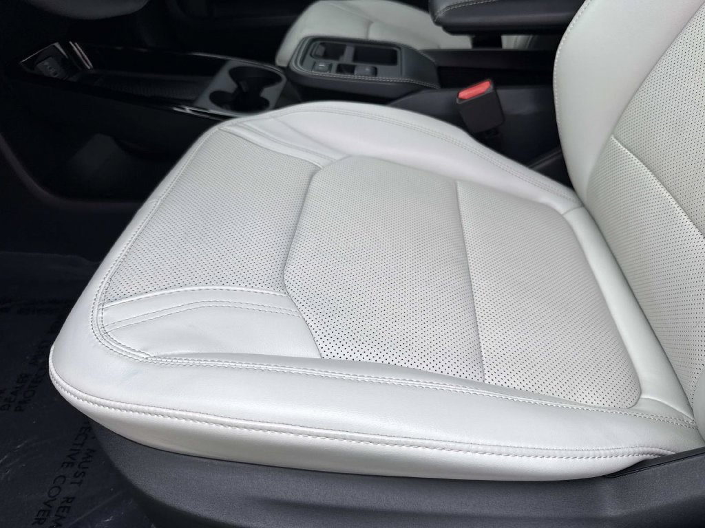 Used 2025 Ford Mustang Mach-E Premium RWD image 25