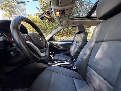 Used 2014 BMW X1 sDrive28i image 11