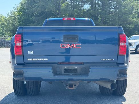 Used 2016 GMC Sierra 3500 Denali w/ Duramax Plus Package AWD/4WD image 10