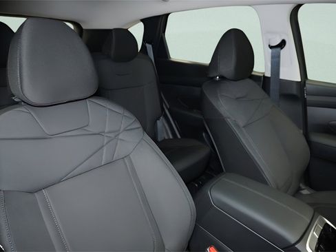 New 2025 Hyundai Tucson SE image 9