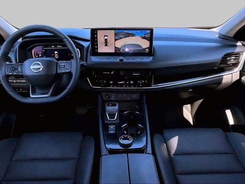 Certified 2025 Nissan Rogue SL AWD/4WD image 13