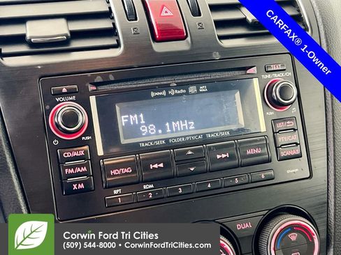 Used 2015 Subaru Forester 2.5i Touring AWD/4WD image 22