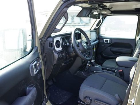 New 2026 Jeep Gladiator Sport image 10