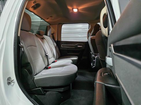 Used 2019 RAM 2500 Big Horn image 19