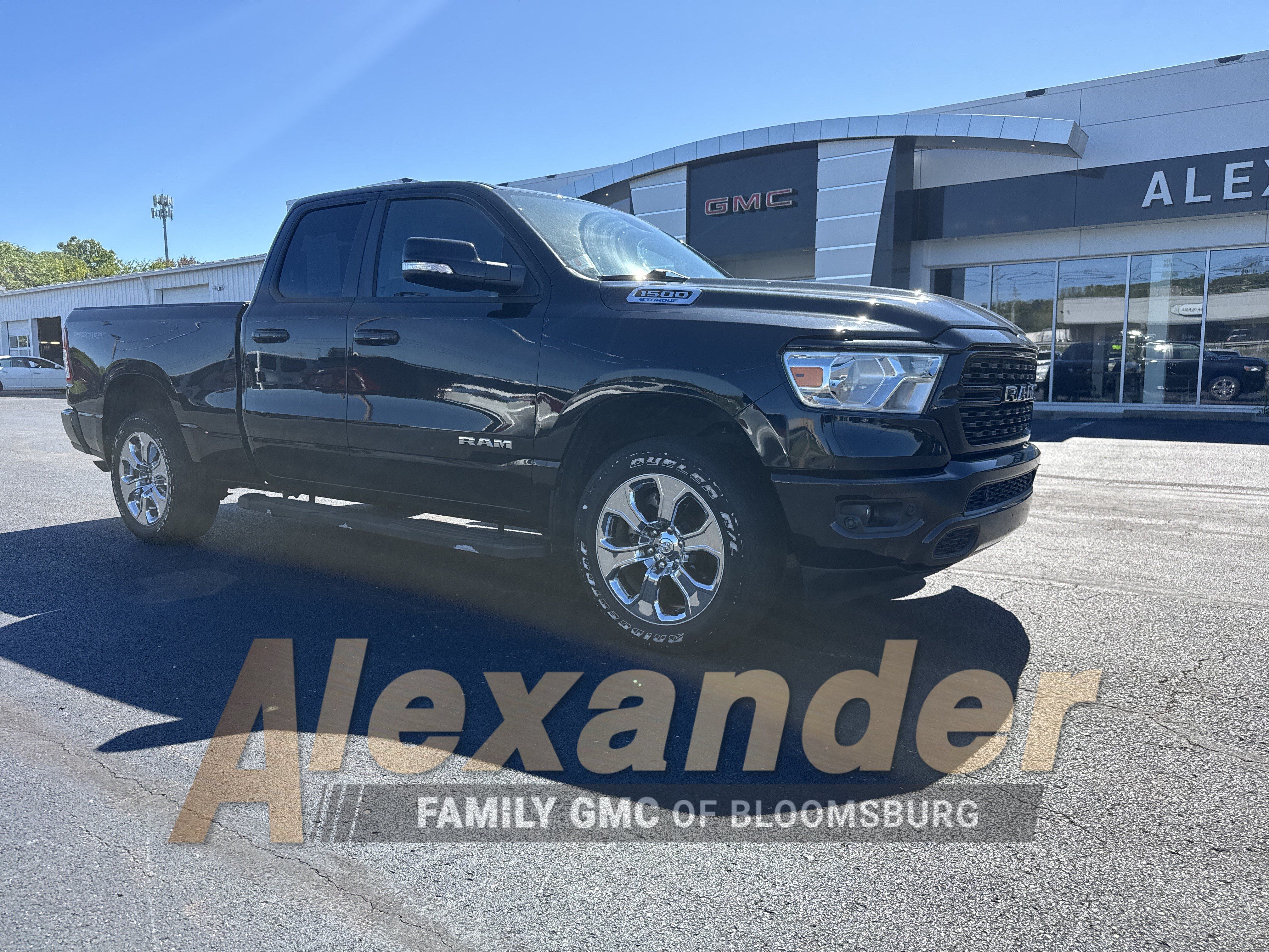 Used 2022 RAM 1500 Big Horn AWD/4WD image 1