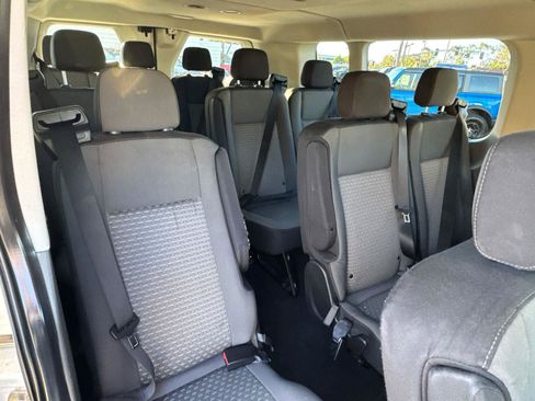 Used 2023 Ford Transit 350 XLT image 20