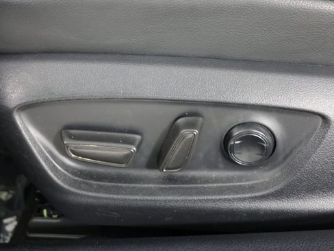 Used 2024 Toyota Camry SE FWD image 21