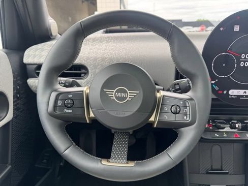 Certified 2026 MINI Cooper S FWD image 18