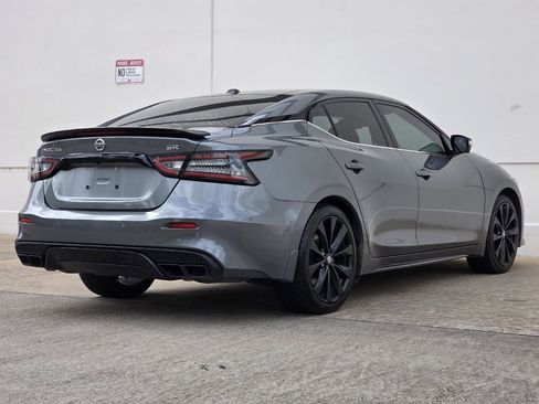 Used 2022 Nissan Maxima SR w/ Sport Mat Group image 5