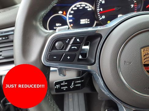 Used 2018 Porsche Panamera 4 image 22