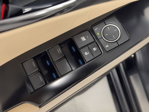 Used 2014 Lexus IS 350 w/ Navigation Package image 14