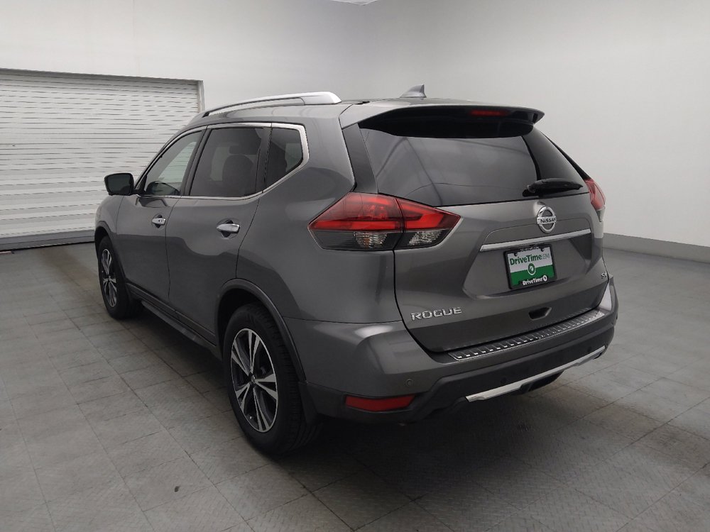 Used 2019 Nissan Rogue SV w/ Premium Package FWD image 5
