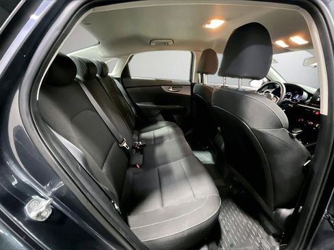 Used 2021 Kia Forte LXS image 25