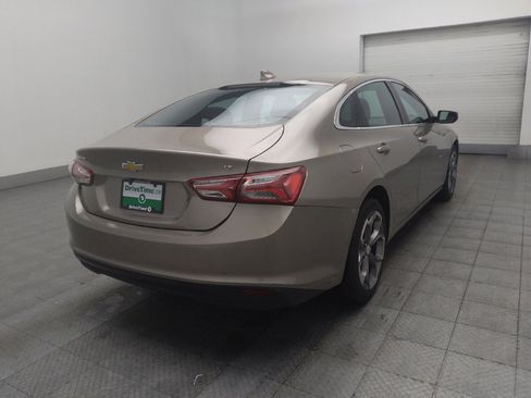 Used 2022 Chevrolet Malibu LT FWD image 9