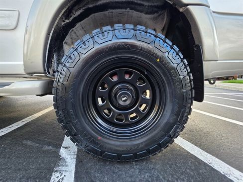 Used 2001 Toyota Sequoia SR5 image 54