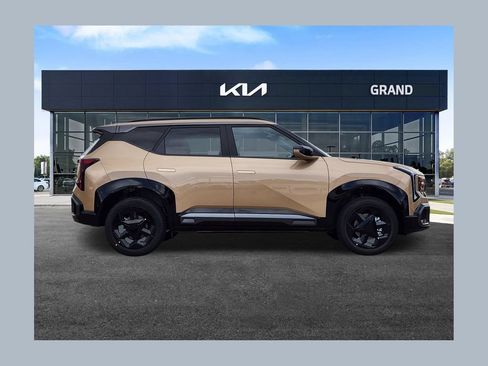 New 2027 Kia Seltos X-Line S AWD/4WD image 1