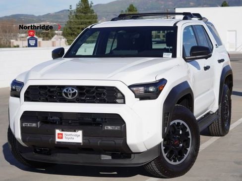 Used 2025 Toyota 4Runner TRD Off-Road Premium image 4