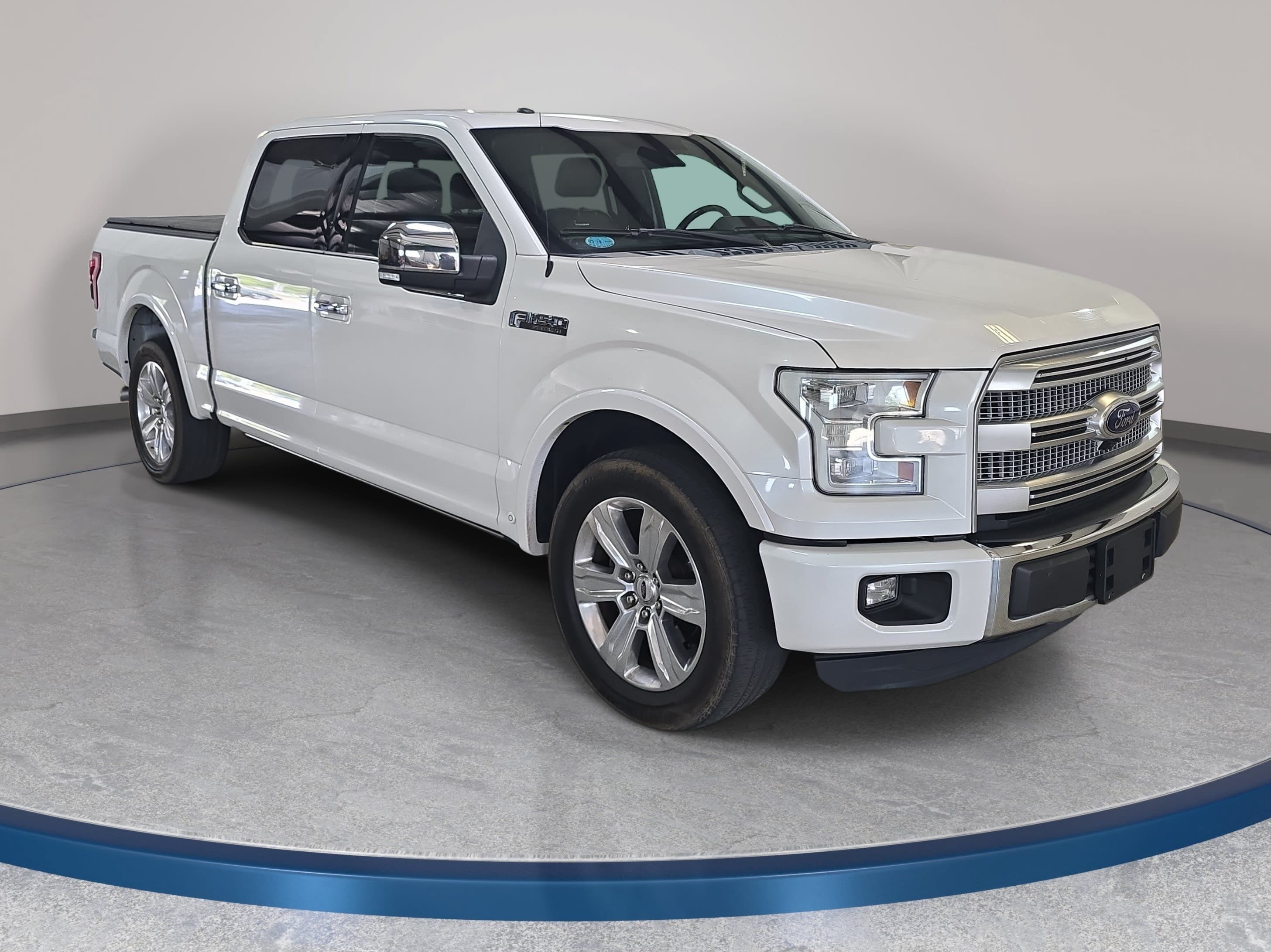 Used 2016 Ford F150 Platinum w/ Equipment Group 701A Luxury RWD image 4