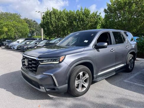 Used 2024 Honda Pilot EX-L image 3
